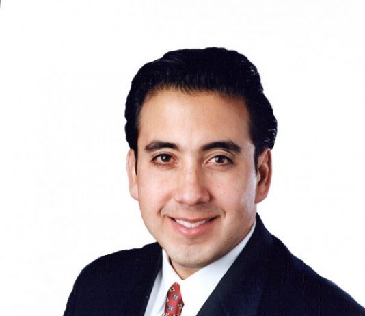 Updated: Velazquez makes history in Hollister’s first mayor’s race