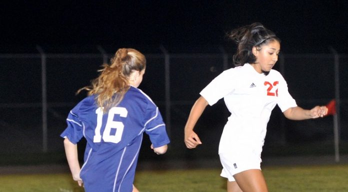 Soccer: Girls can’t keep up with Leland in 1-0 loss