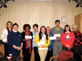 Retired teachers support younger generations