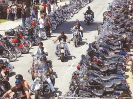 Hollister OKs biker rally return