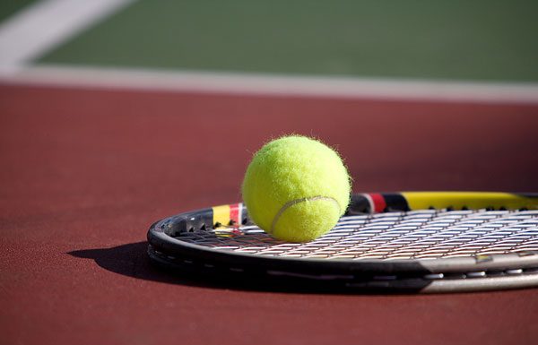 Tennis: Balers look toward 2014