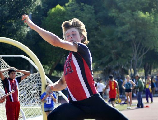 Track: San Benito’s Cook advances to state finals