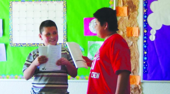 Si, Se Puede! kids get bit by acting bug