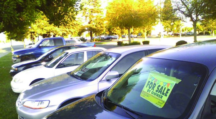 Editorial: Makeshift lots signal lacking enforcement