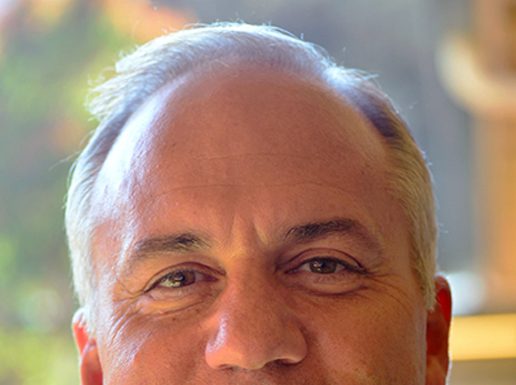 Betando, School Board ink $210K contract