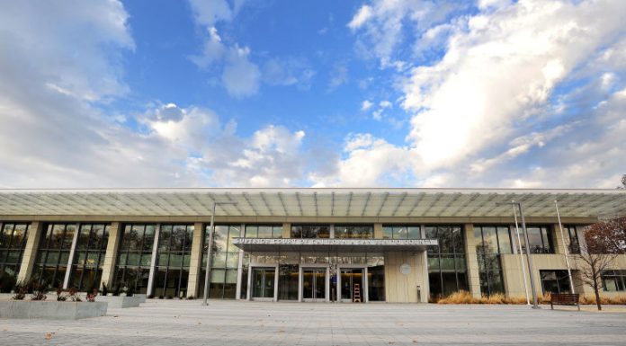 Editorial: County must put aside politics, open new courthouse