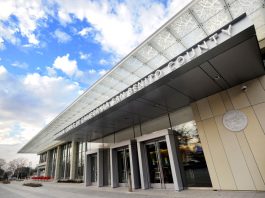 With courthouse open, county accepts $100K for new bailiffs