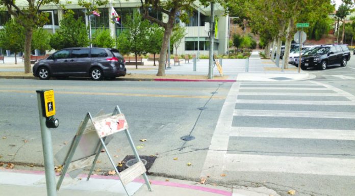 City hopes LED lights at Fourth Street last longer than others