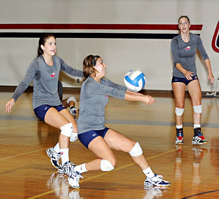 Gavilan volleyball: Rams gritty in victory