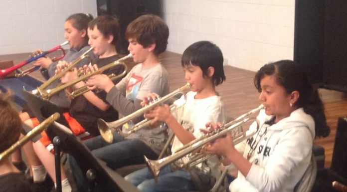 Radio station organizers to host community meeting