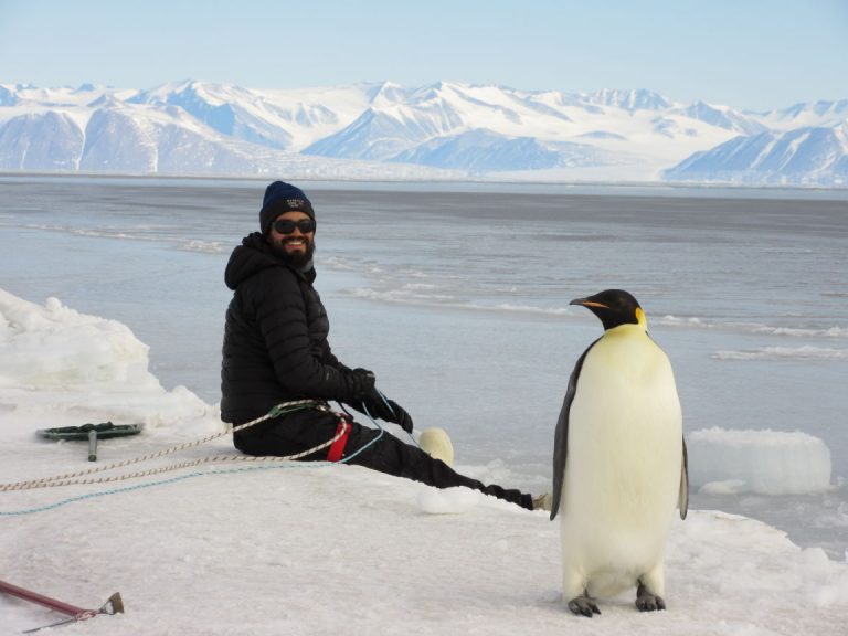 Baler alum studies snails in Antarctica