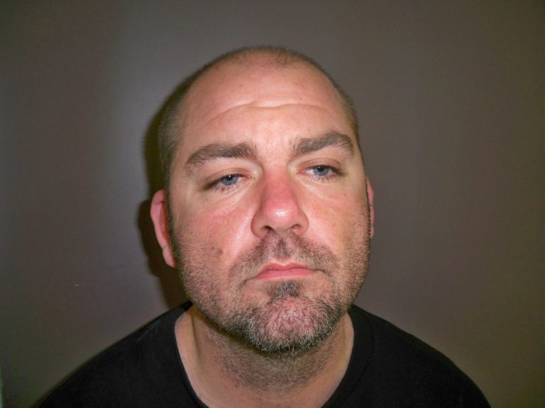 Arson suspect accepts plea deal for 12 years in prison