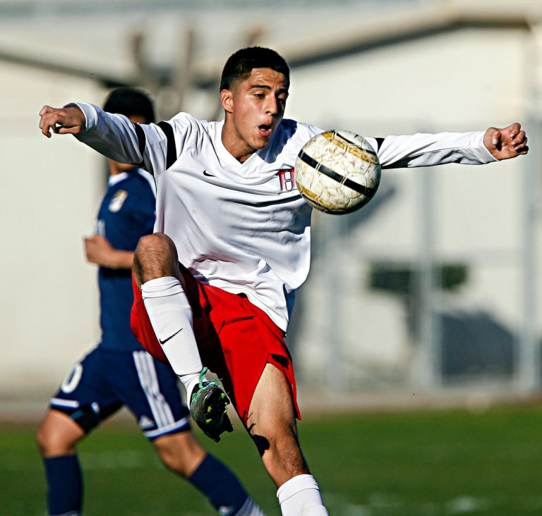 Balers hit rough times in Gabilan Division