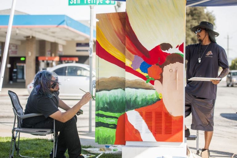 Hollister utility box art is outside the canvas