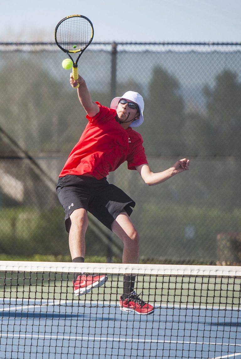 Tennis roundup: Balers ground Eagles