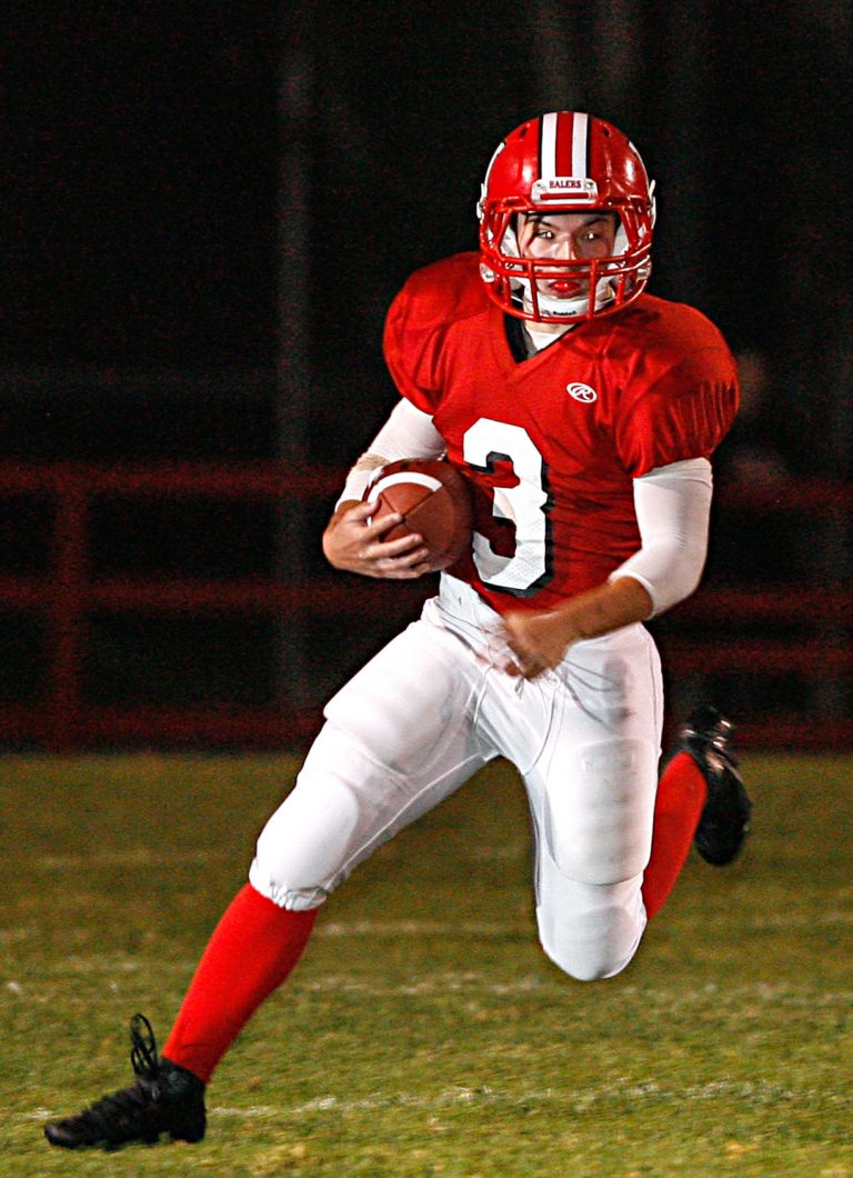Football: Balers smack Monterey