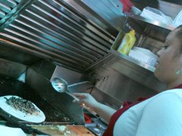 High school preps food truck for campus