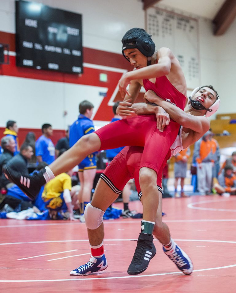 Wrestling: Balers dominate Christopher, 51-18