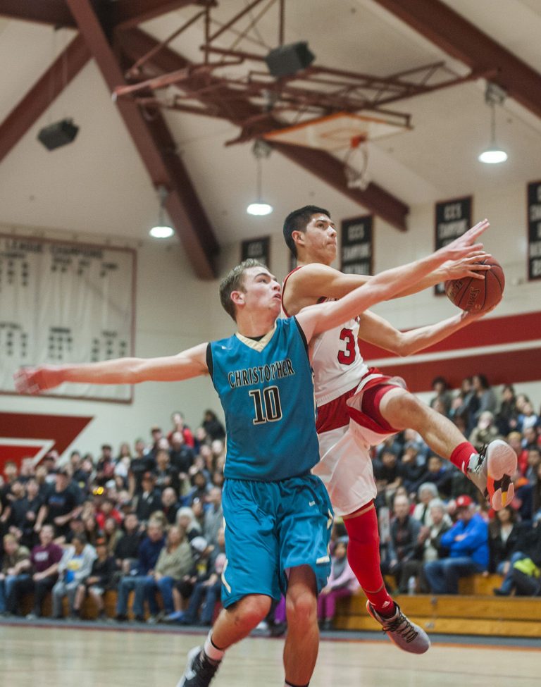 Basketball: Clark in basketball zone