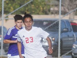 Boys Soccer: Balers look to finish strong