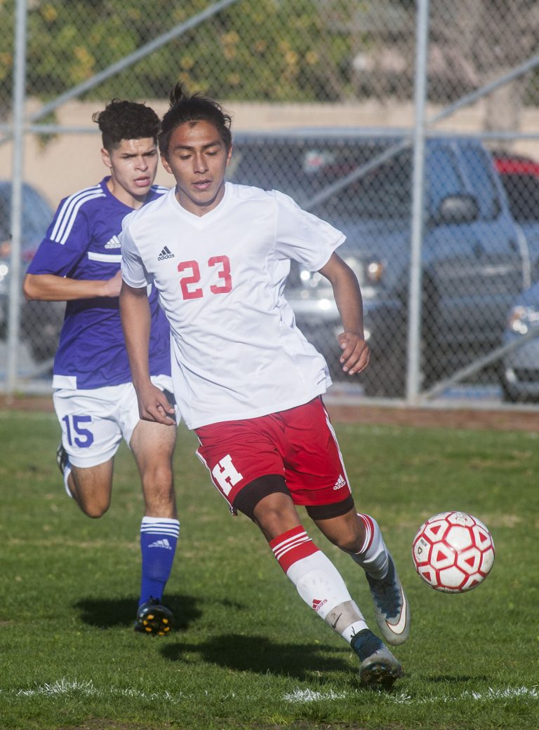 Boys Soccer: Balers look to finish strong