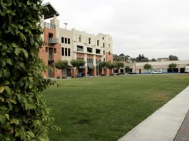 Opposition grows against development on downtown corner