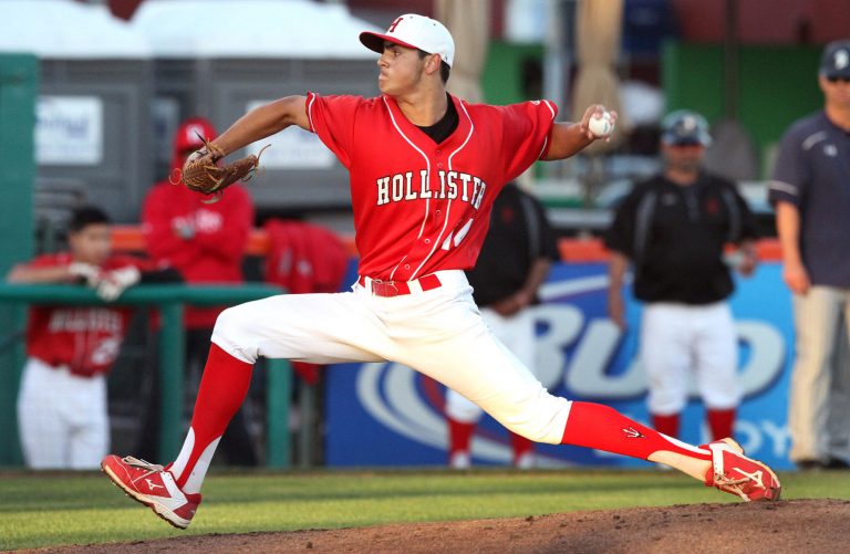 Baseball: Balers ring the Bells, back in CCS title game