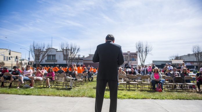 Mayor fights council’s decision on 400 block sale