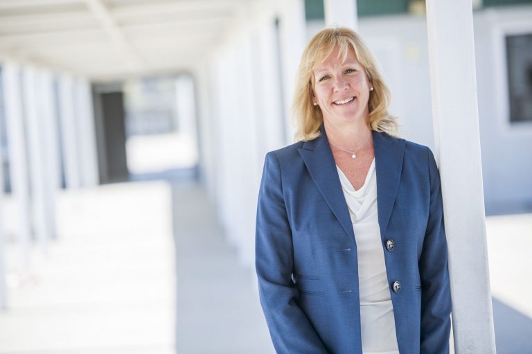 HSD superintendent contract includes perks