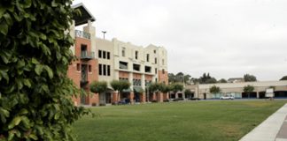 Updated: Council votes 4-0 to develop open downtown plot