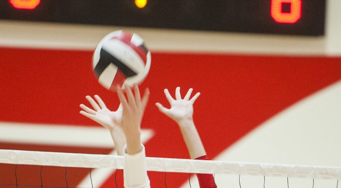 Volleyball: Balers rout Carmel