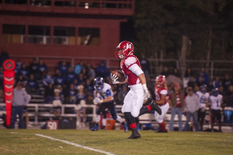 Football: Balers blow past Mustangs