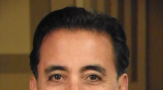 Election 2016: Velazquez headed to another win as Hollister mayor