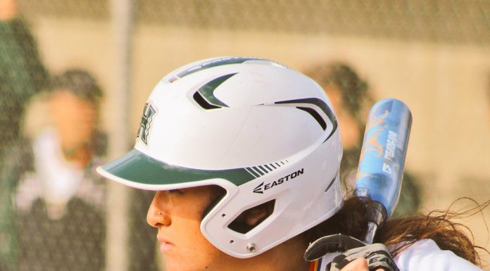 Callee Heen excels in Division I competition