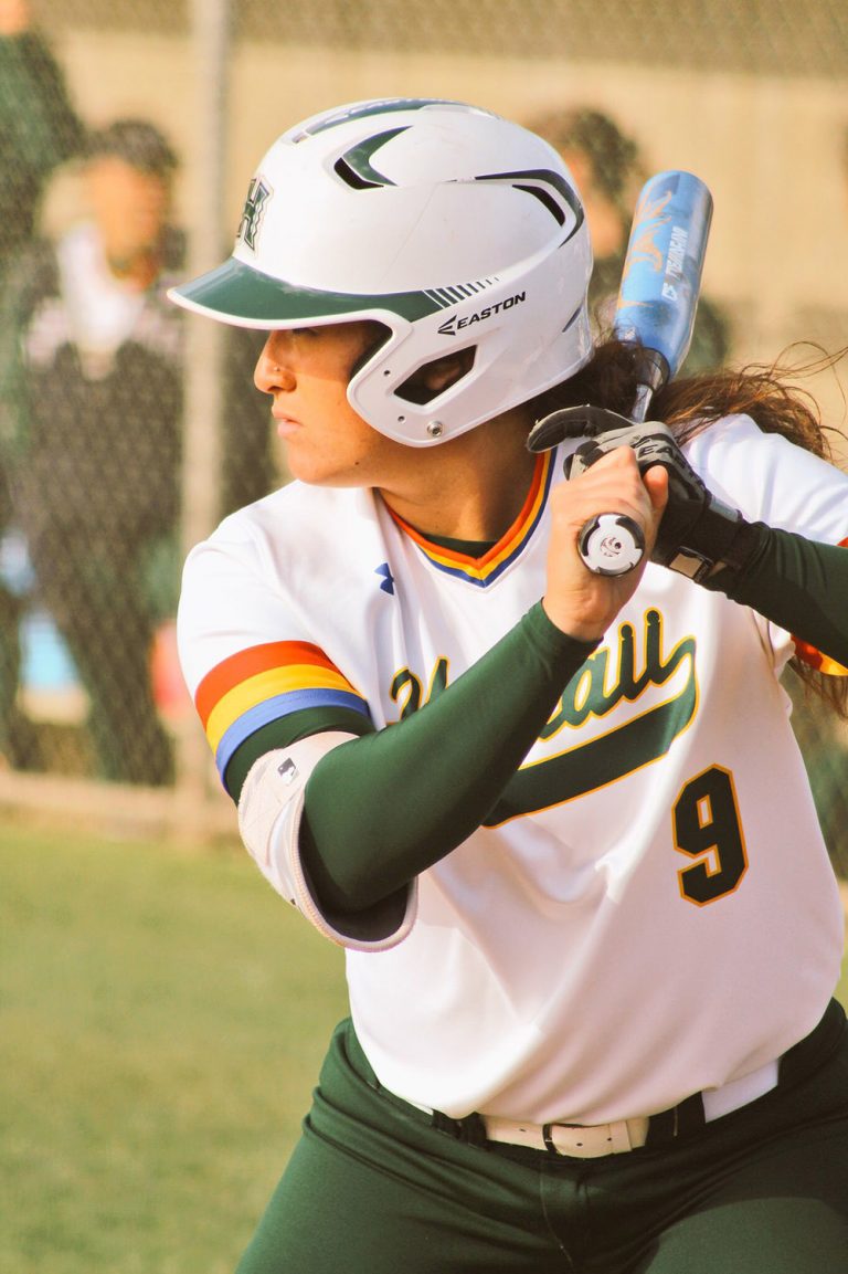 Callee Heen excels in Division I competition