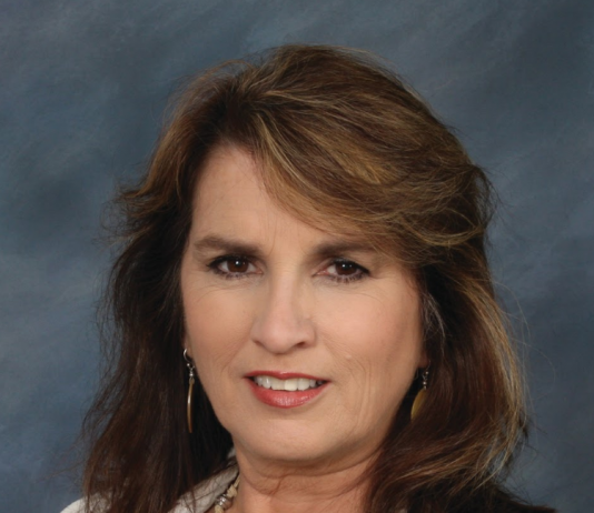 Cynthia Holthouse HomeBridge