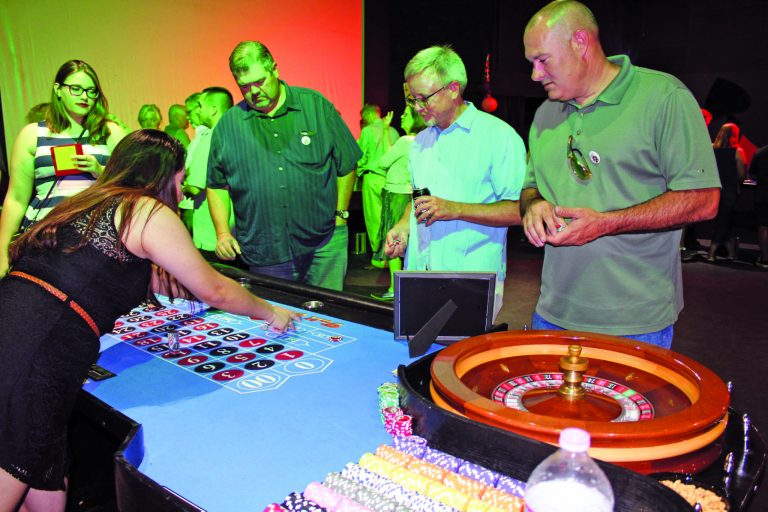 Big spenders in downtown Hollister