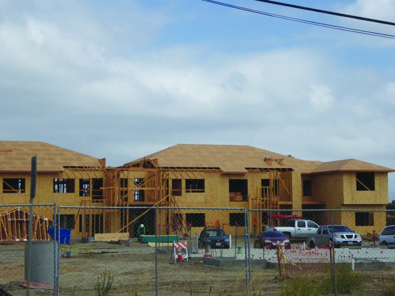 City leaders discuss Hollister growth