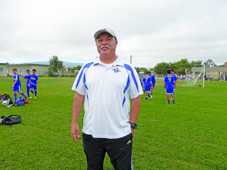 Hollister soccer coach to receive recognition