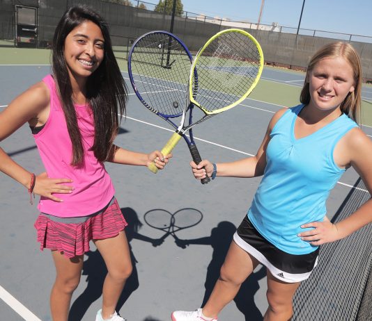 San Benito girls tennis on point