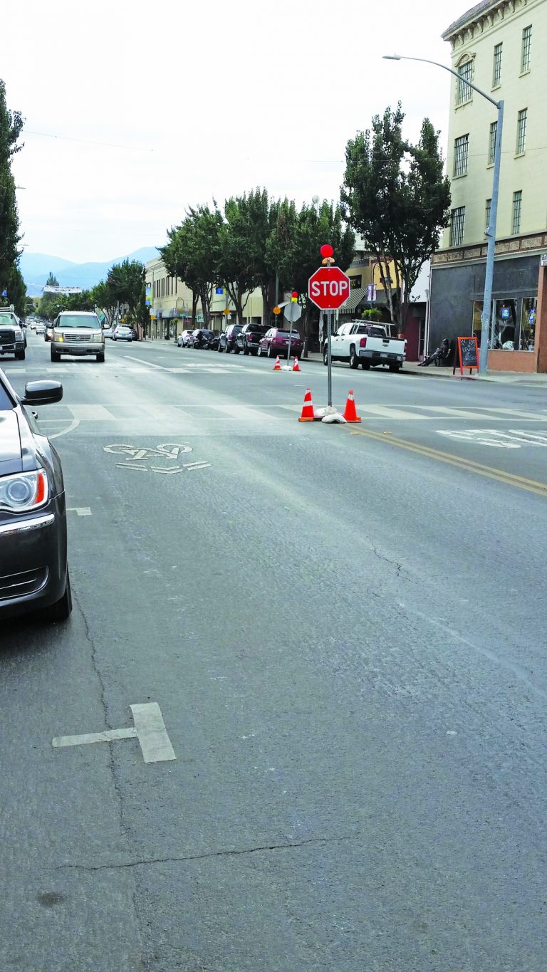 Drivers ignore downtown 4-way stops