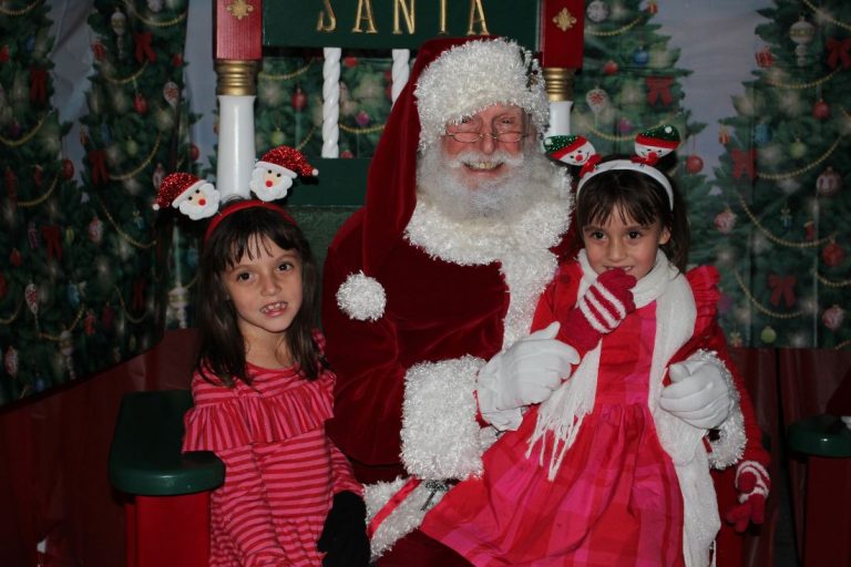 SLIDESHOW: SJB Holiday of Lights Parade