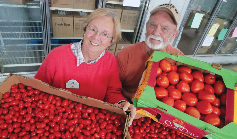 Neighbors helping Aromas