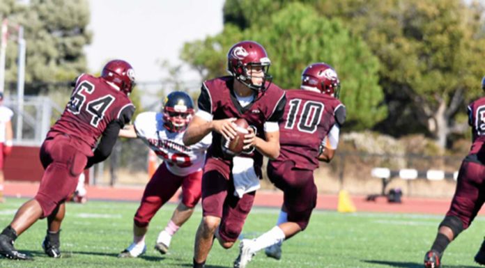 Raquet catches eye of Jeff Tedford