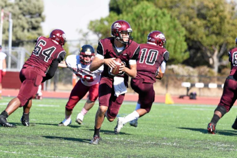 Raquet catches eye of Jeff Tedford