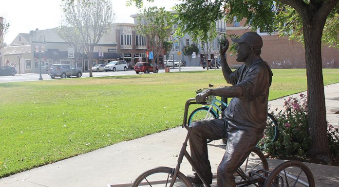 Council postpones 400 block appeal