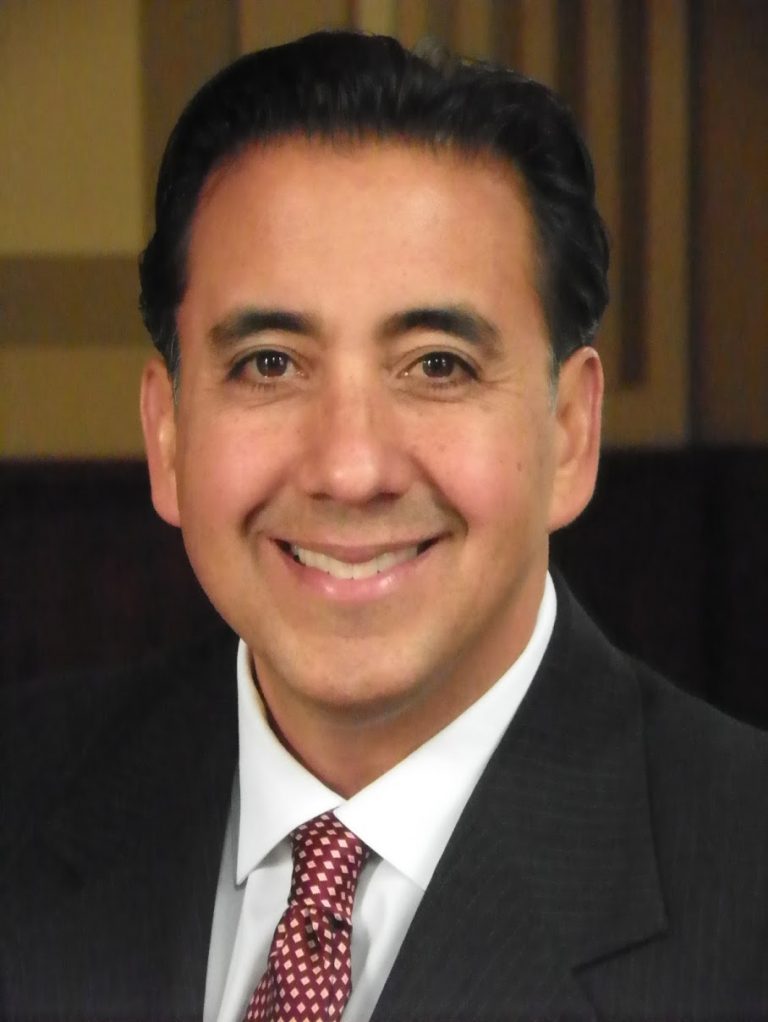 Our View: Velazquez for mayor