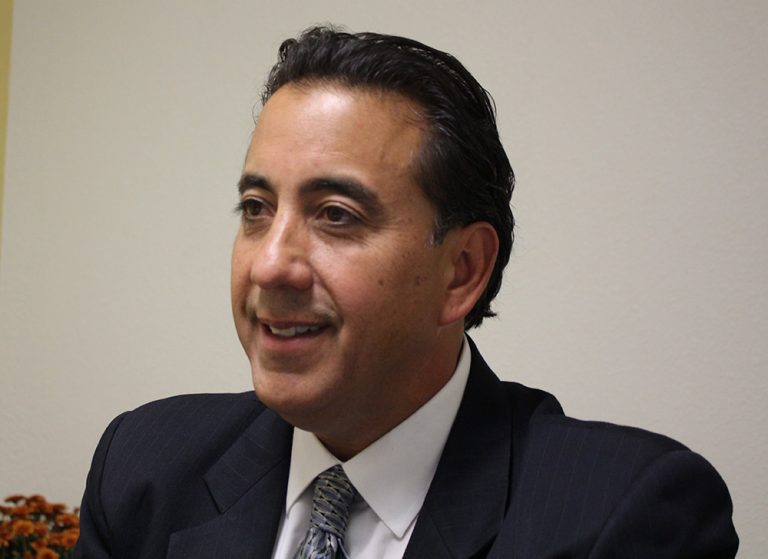 Mayor wants to attend staff meetings