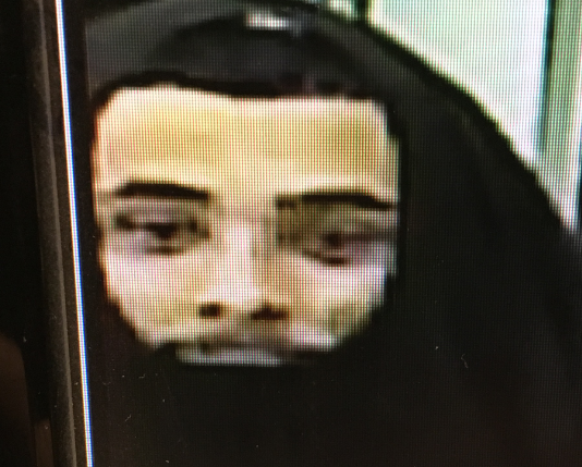 Police ask for public’s help in armed robbery ID
