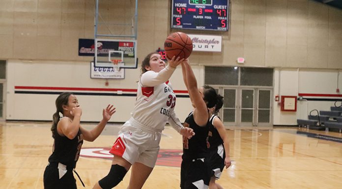 Former Balers excel for Gavilan hoops team